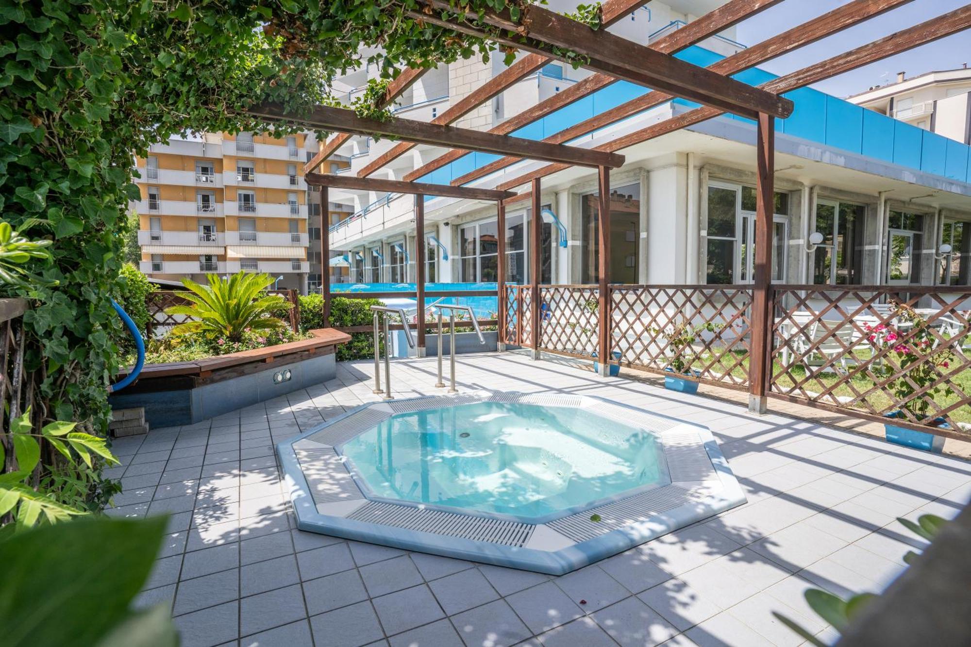 Hotel Concord Lido Di Savio Eksteriør bilde